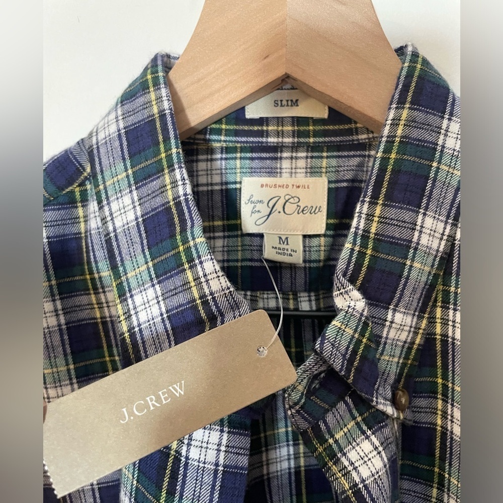 NWT J. Crew Slim Fit Brushed Twill Plaid Flannel Shirt Size Medium Soft & New! - Picture 6 of 12